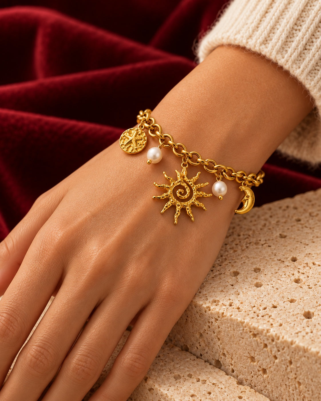 Bracciale Sonia indossato — immagine ambientata generata con IA