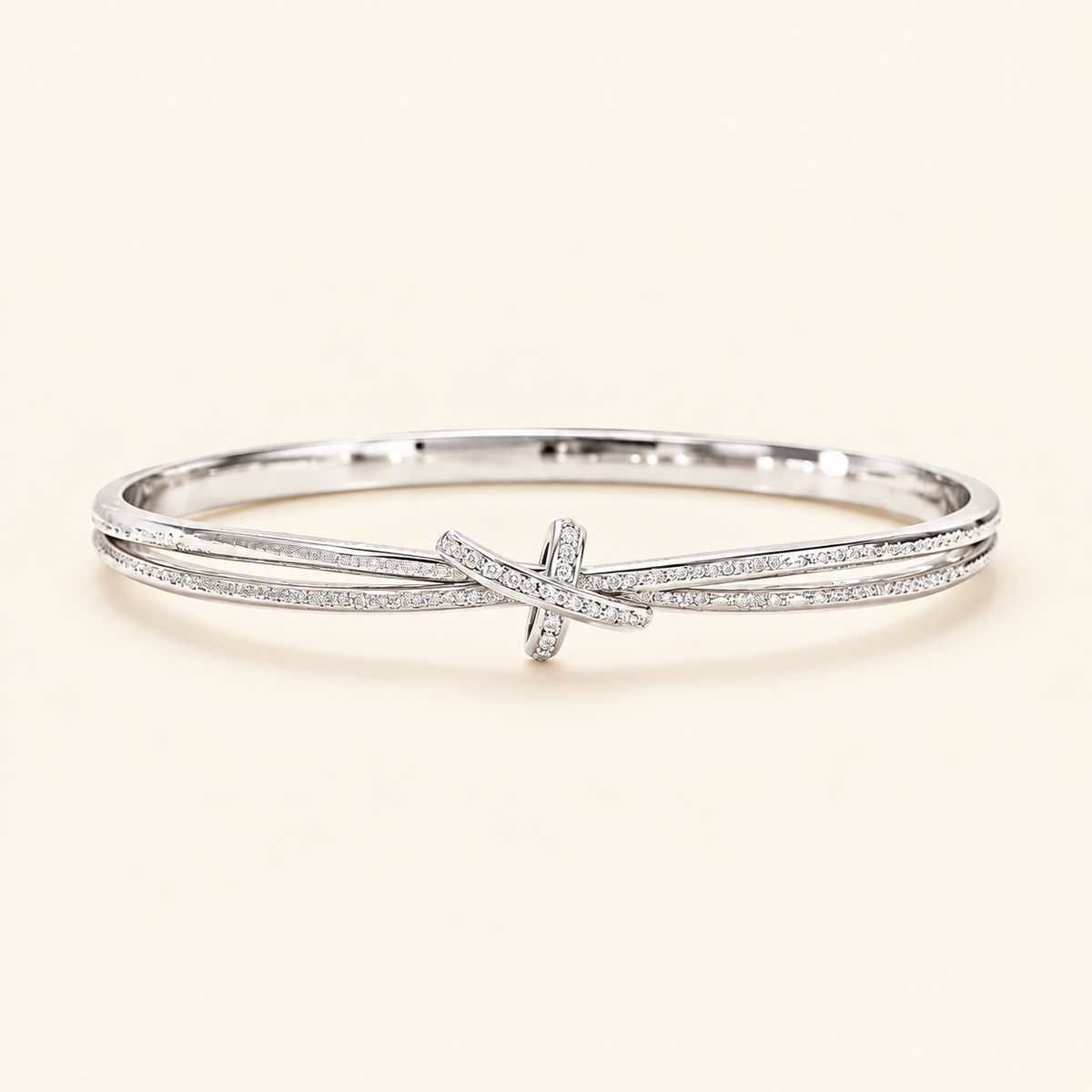 Bracciale Nœuds su sfondo avorio