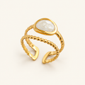 Apolline ring on an ivory background