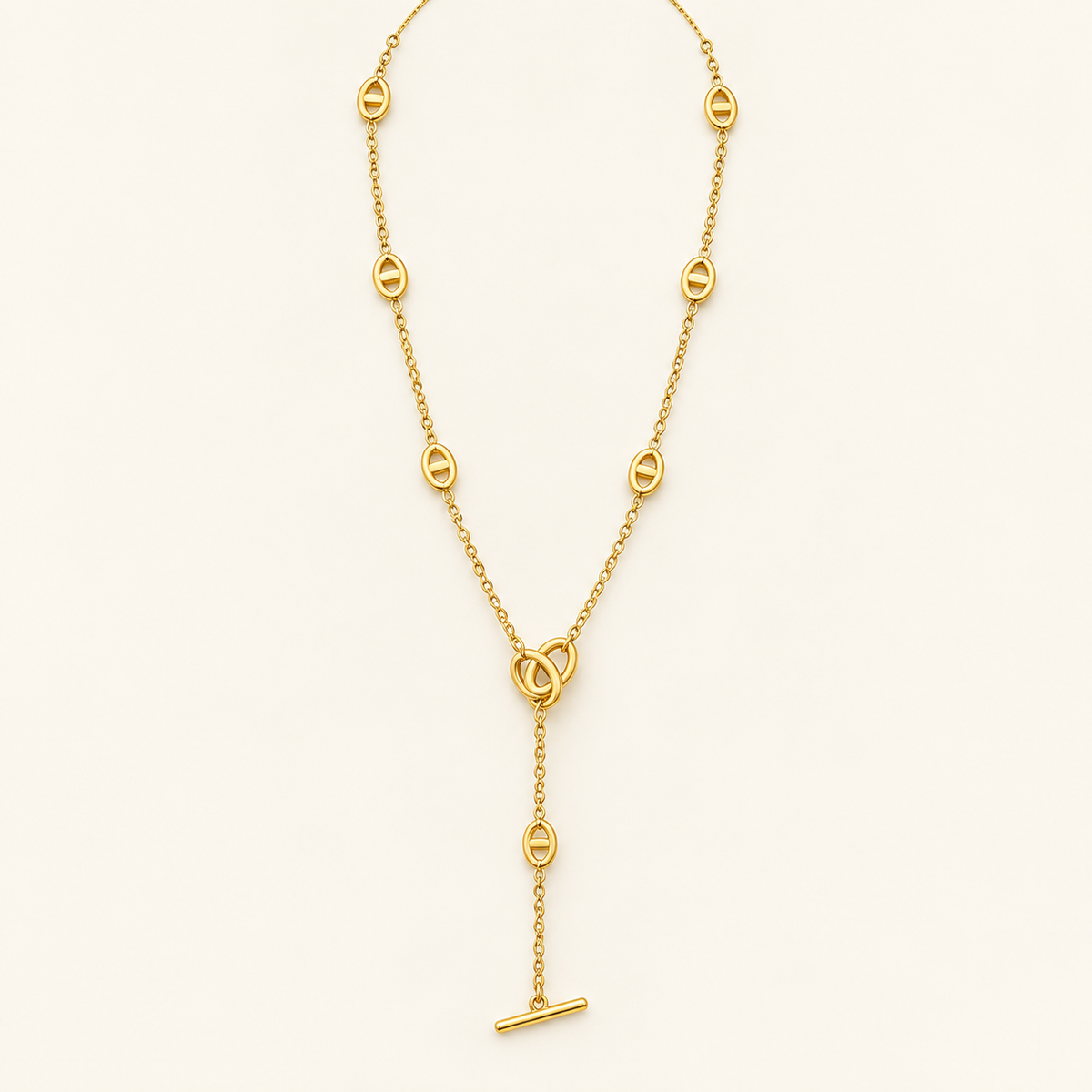 Garance long necklace on an ivory background