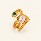 Bague Éléa sur fond ivoire