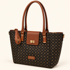 Cabas monogrammé cognac — fond ivoire