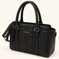 Sac géométrique noir — fond ivoire